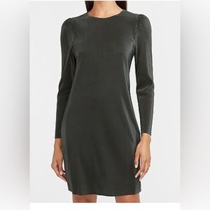 Green pleated long sleeve dress